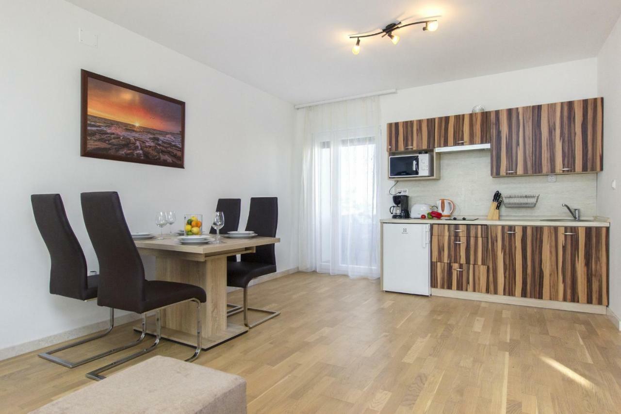 Apartmani Gabriella Водице Экстерьер фото