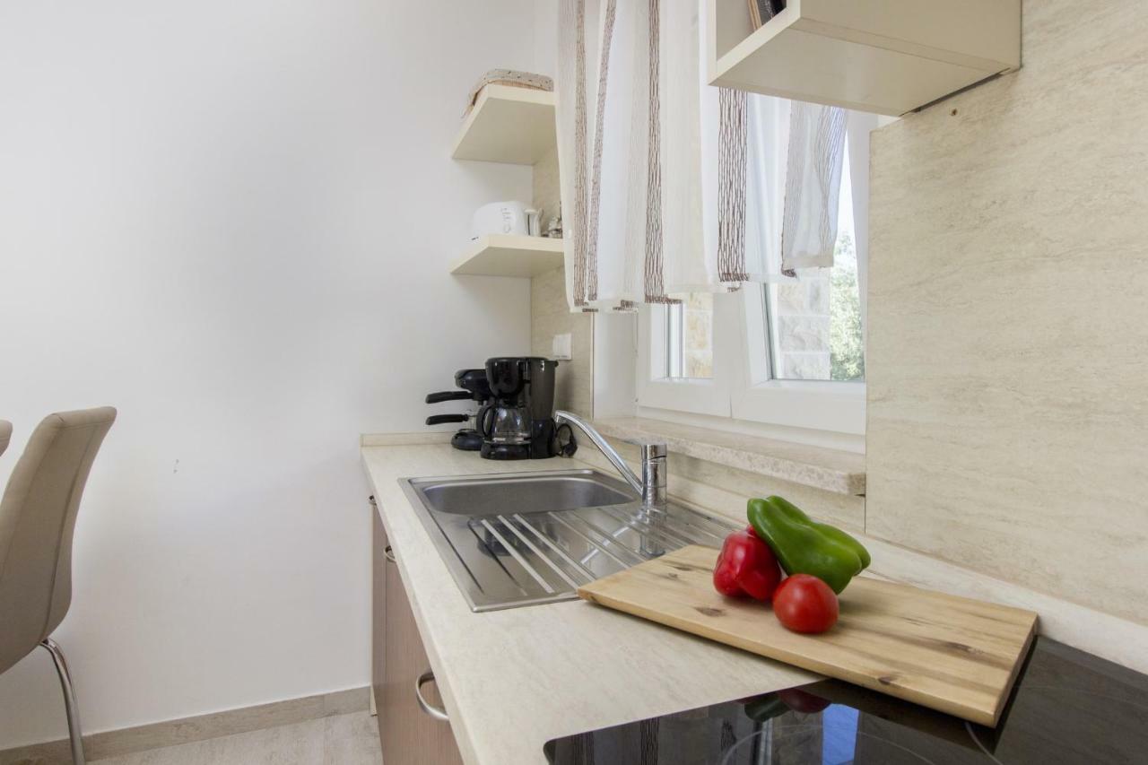 Apartmani Gabriella Водице Экстерьер фото
